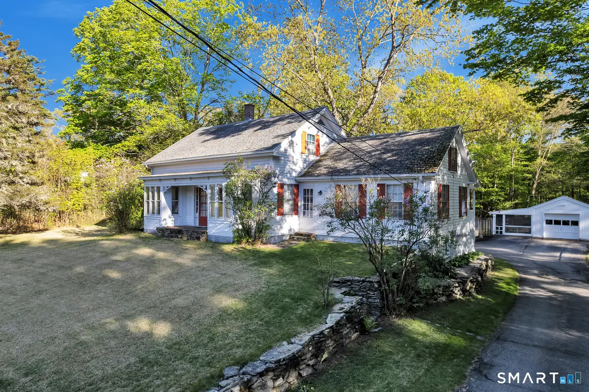 215 Walnut Street, Putnam, CT 06260 - #1