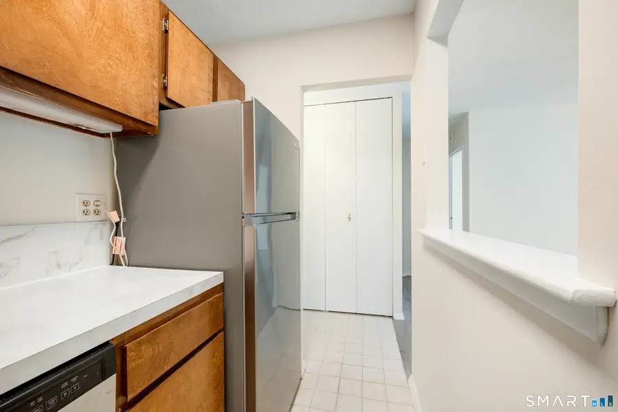 27 Northill Street #2B, Stamford, CT 06907 - #3