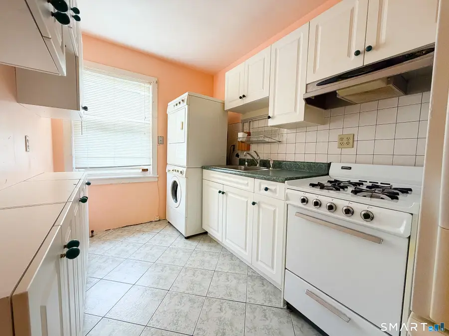 290 North Bishop Avenue #24, Bridgeport, CT 06610 - #3