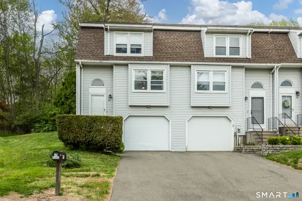 26 Kowal Court, Newington, CT 06111