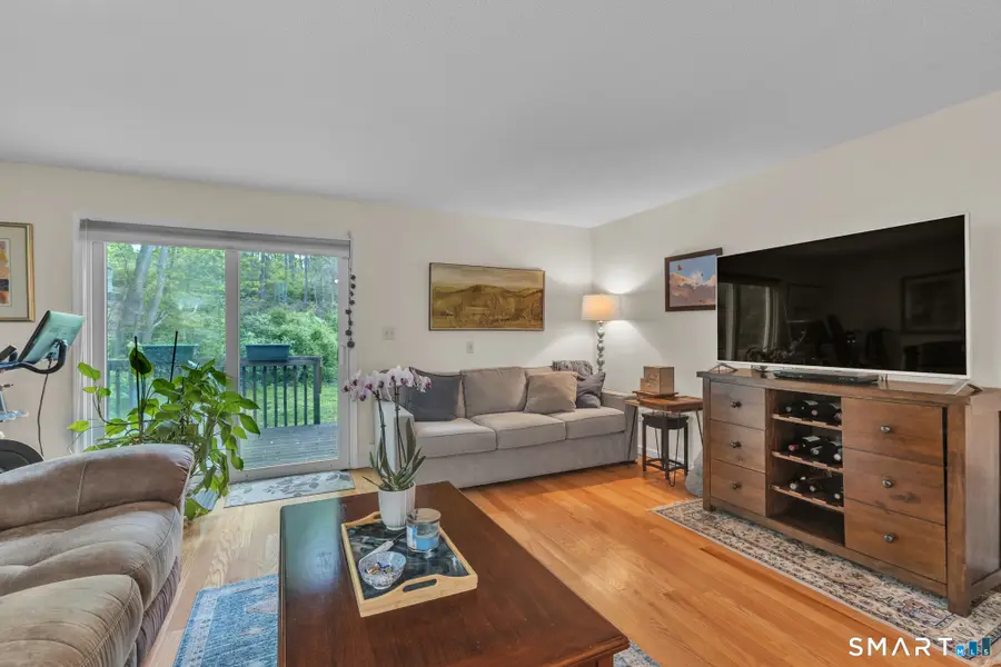 26 Kowal Court, Newington, CT 06111 - #3