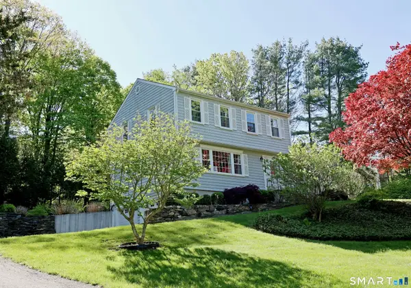 7 Hearthstone Terrace, New Milford, CT 06776