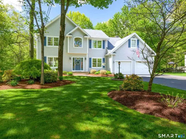 4 Crystal Lane, Wallingford, CT 06492