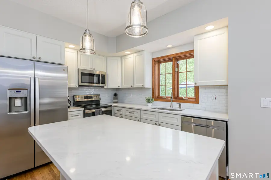 4 Crystal Lane, Wallingford, CT 06492 - #3
