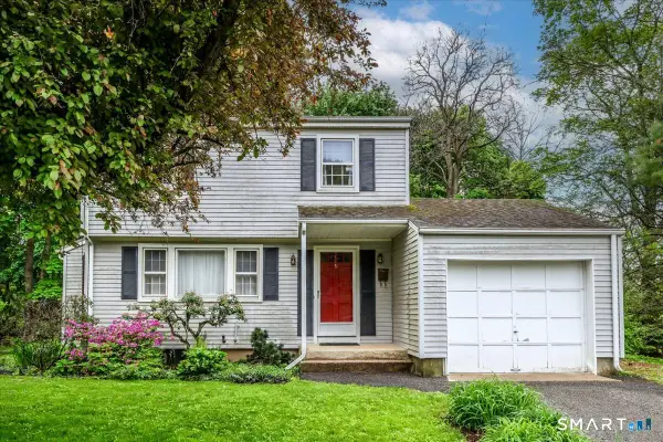 9 Howe Road, New Milford, CT 06776