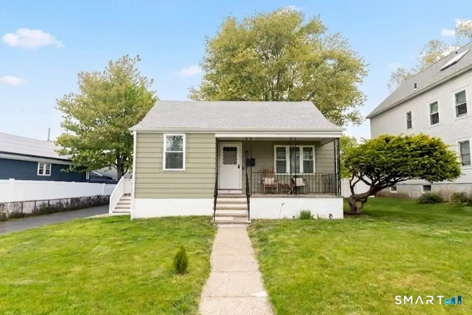 121 Victory Street, Stratford, CT 06615 - #1