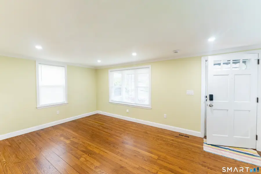 121 Victory Street, Stratford, CT 06615 - #3