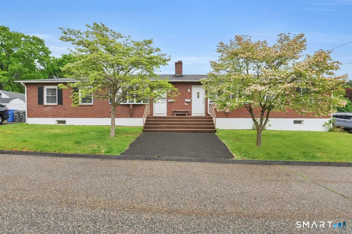 3 Packard Street, Manchester, CT 06040 - #1
