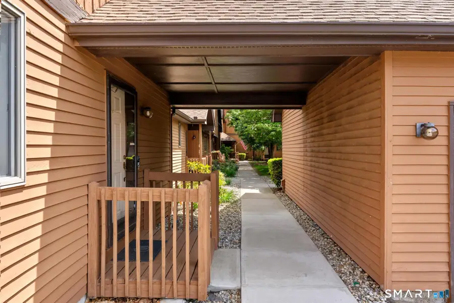 105 Maple Avenue #1, Vernon, CT 06066 - #3