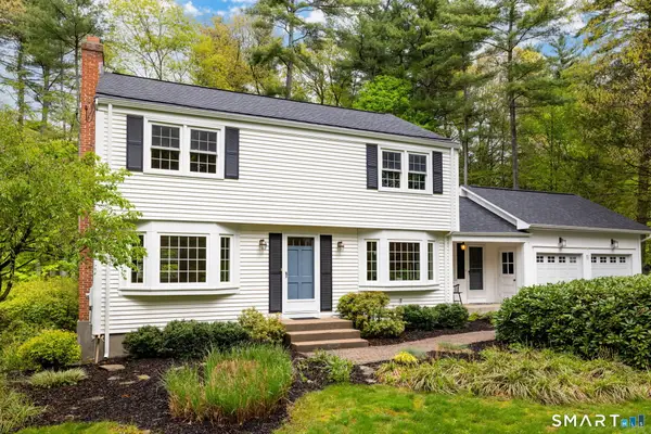 19 Westridge Drive, Simsbury, CT 06070