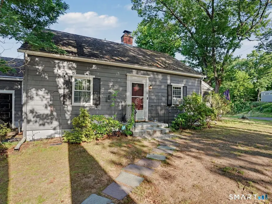 2 North Forest Circle, West Haven, CT 06516 - #2