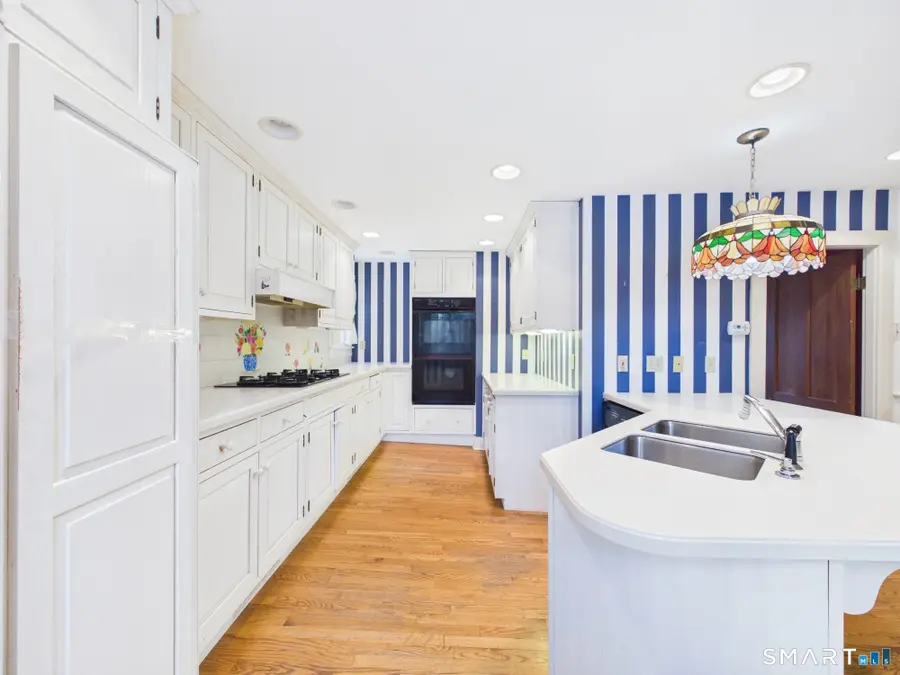 21 Elm Street, Stonington, CT 06378 - #3