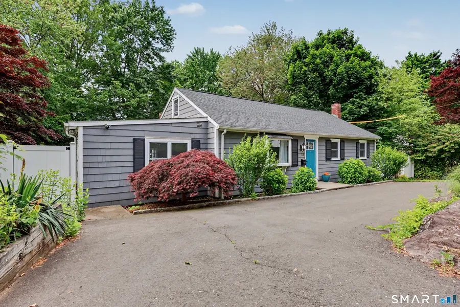 15 Whitwell Street, Milford, CT 06460 - #3