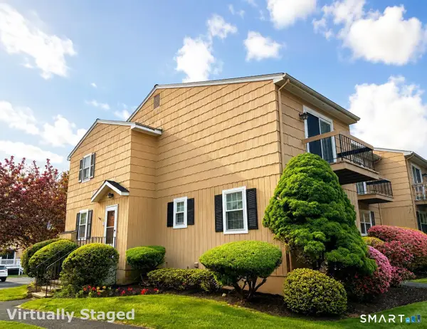 11 Deer Run #11, Bethel, CT 06801