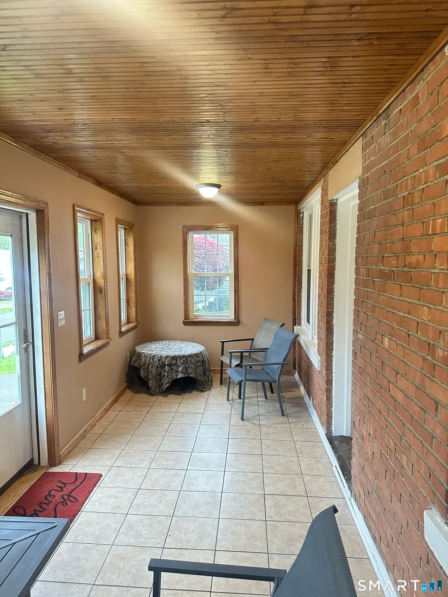 83 Faneuil Street, Windsor, CT 06095 - #3