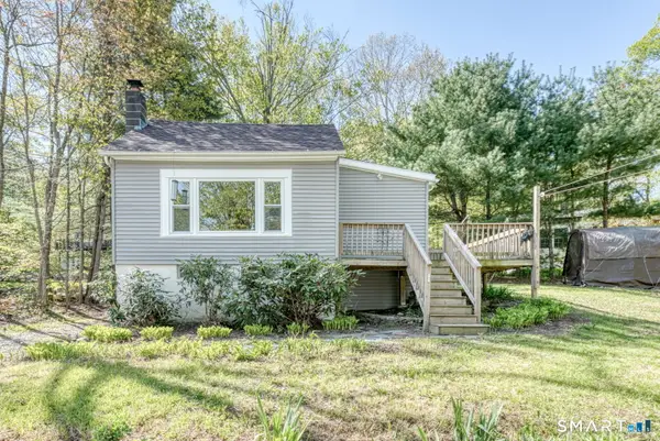 147 E. Wakefield Boulevard, Winchester, CT 06098