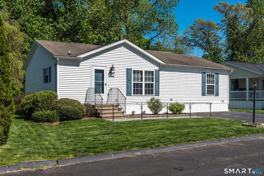 17 Laurel Circle, East Windsor, CT 06088 - #3