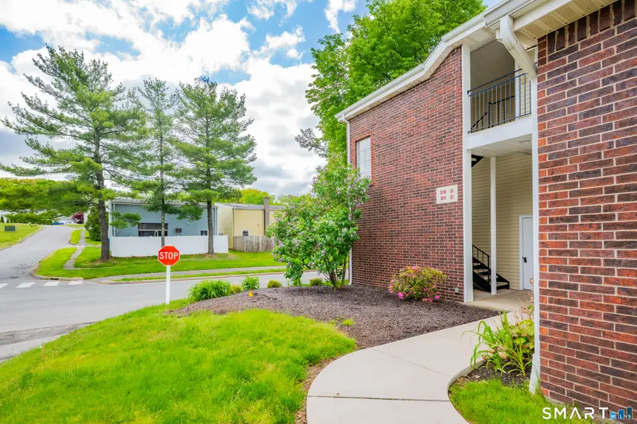 29 Carriage Crossing Lane #29, Middletown, CT 06457 - #3