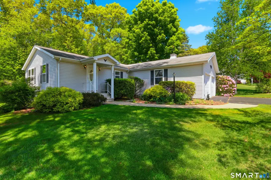 21 Hillcrest Drive, Oxoboxo River, CT 06382 - #3