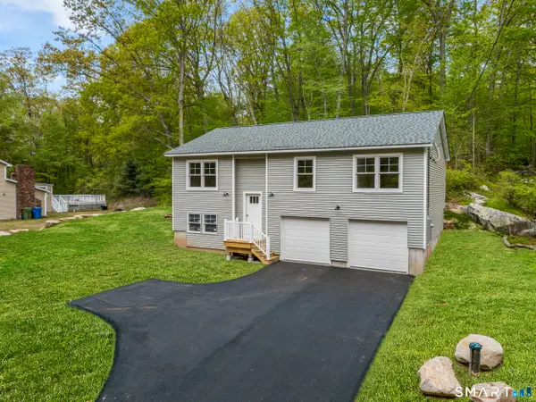 53 Sarah Drive, Montville, CT 06382