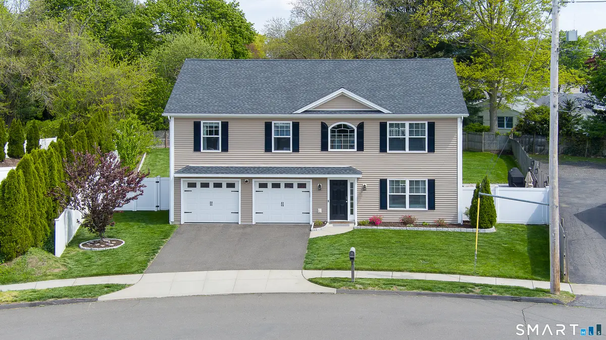 20 Twin Oaks Terrace, Milford, CT 06460 - #1