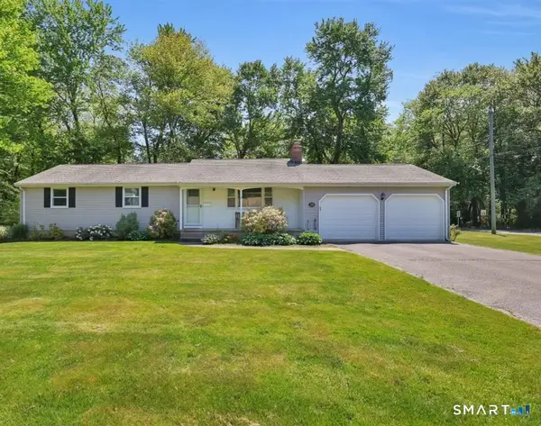 36 Redcoat Lane, Farmington, CT 06085