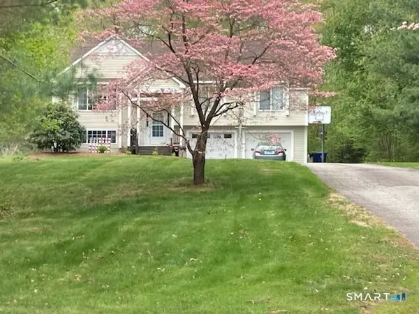 22 Carriage Lane, Windham, CT 06256