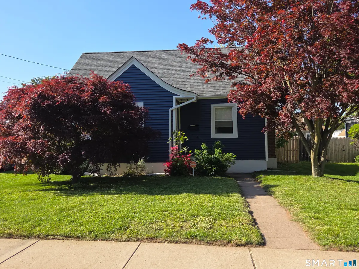 33 Linnmore Drive, Manchester, CT 06040 - #1