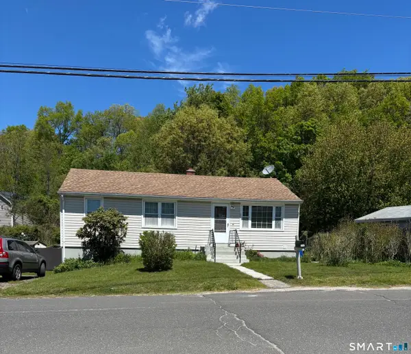 152 Rosengarten Drive, Waterbury, CT 06704