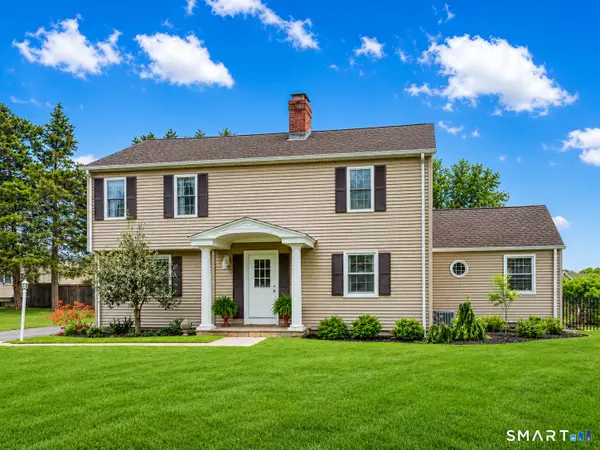 50 Crown Street, Trumbull, CT 06611