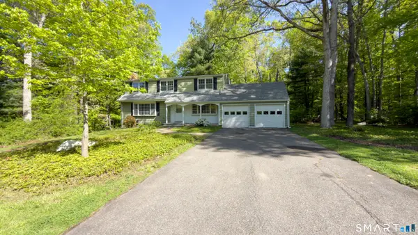16 Briarwood Drive, Simsbury, CT 06070