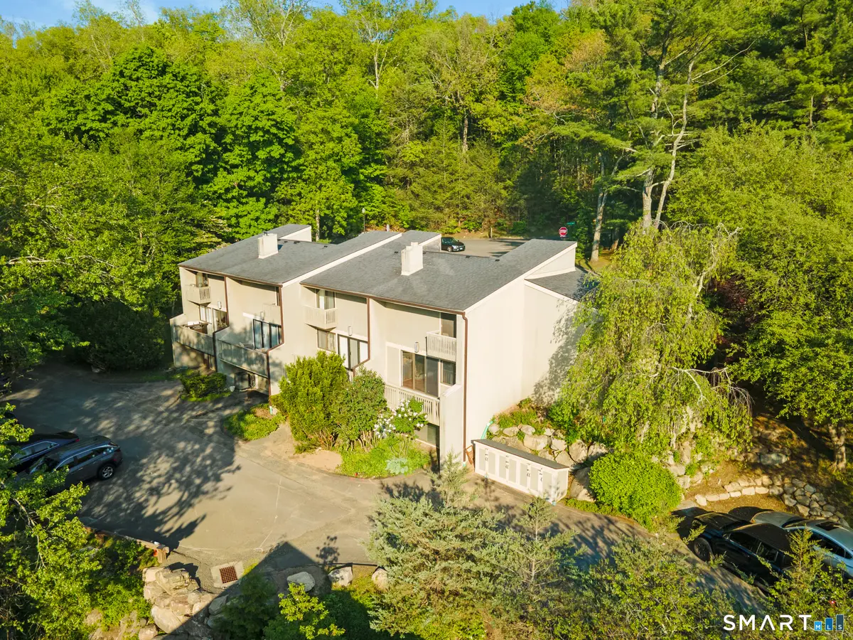19 Clubhouse Drive #19, Woodbury, CT 06798 - #1
