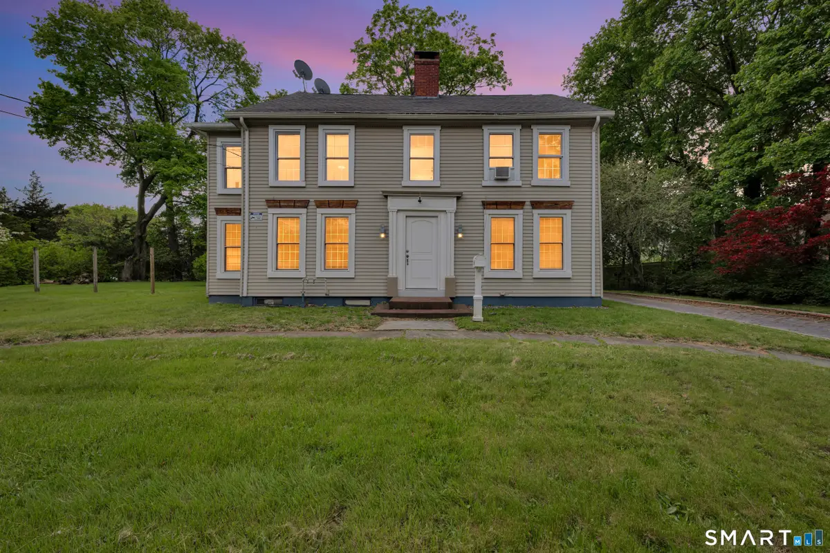 276 Washington Street, Norwich, CT 06360 - #1