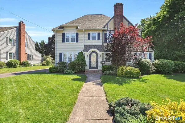 118 Porter Street, Manchester, CT 06040