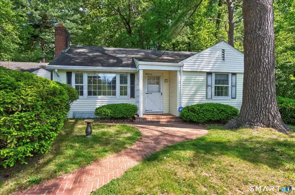 44 Lawrence Avenue, Avon, CT 06001