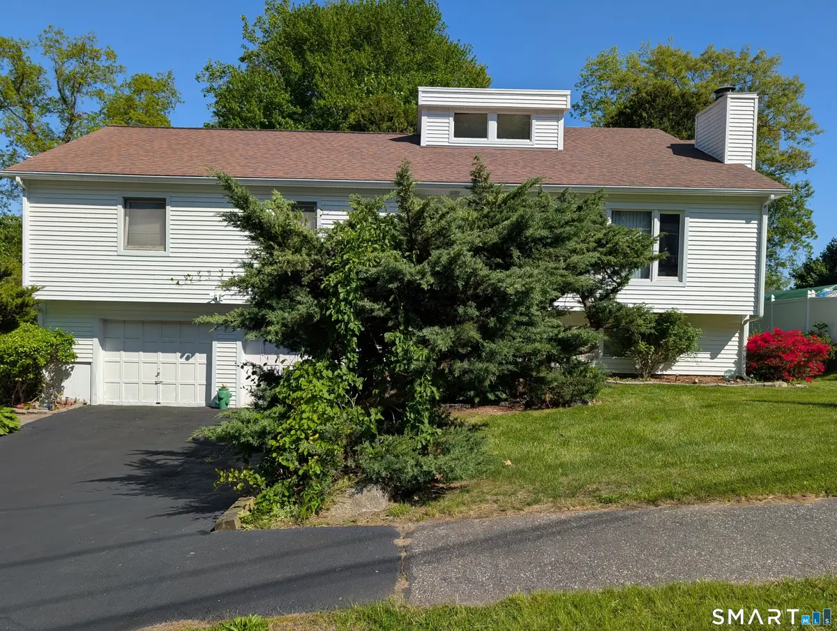 9 Benanto Drive, Derby, CT 06418 - #1