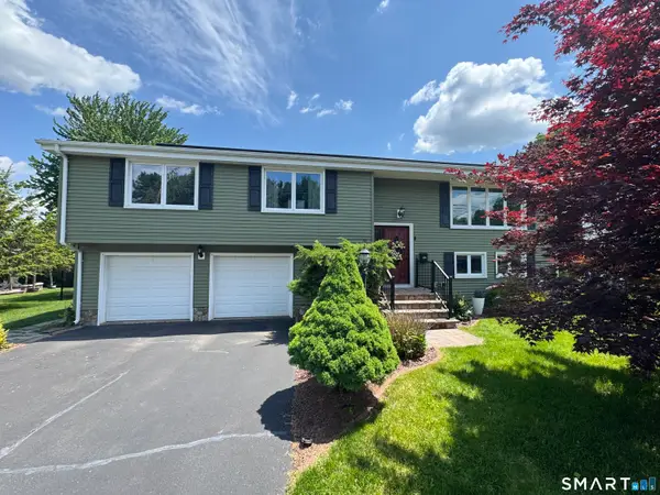 201 Ridge Crest Circle, Wethersfield, CT 06109