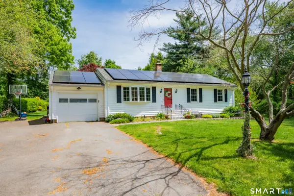 2 Hemlock Road, Prospect, CT 06712