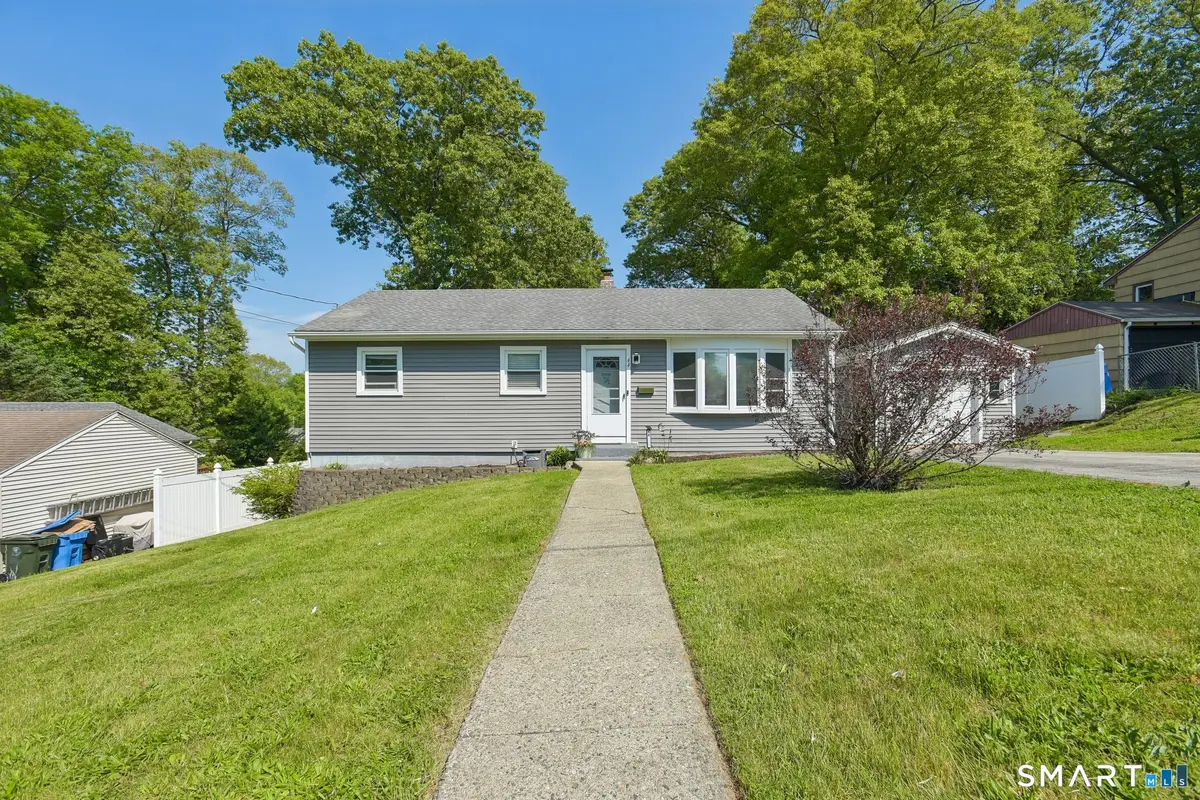 44 Clifton Place, Norwich, CT 06360 - #1