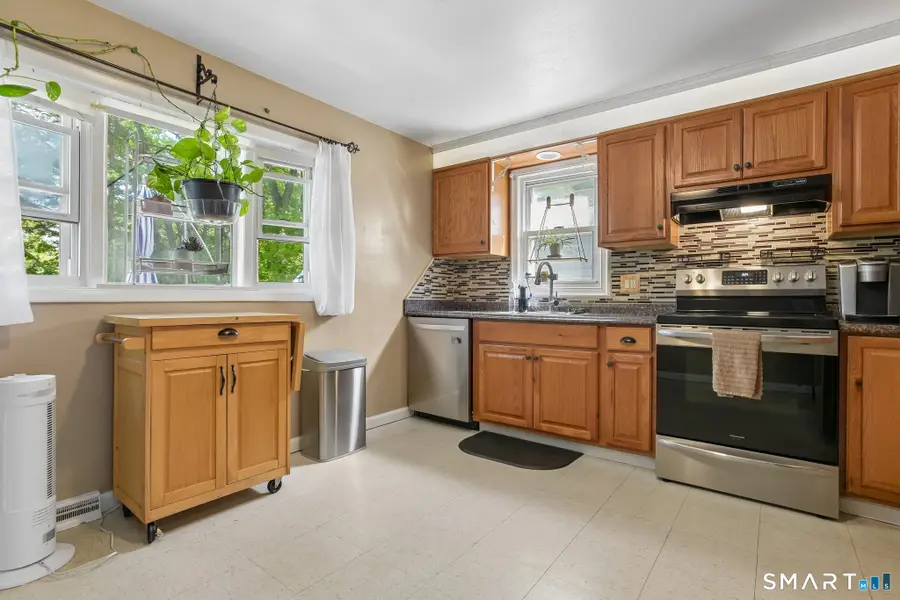 44 Clifton Place, Norwich, CT 06360 - #3