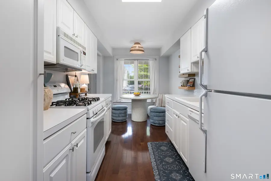 289 New Haven Avenue #V, Milford, CT 06460 - #2