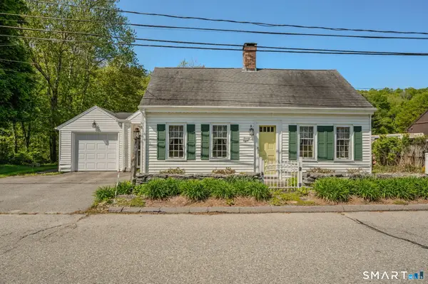 28 Church Lane, East Lyme, CT 06333