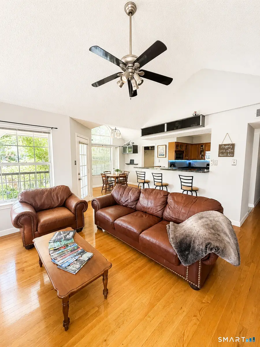 31 High Street #8202, East Hartford, CT 06118 - #3
