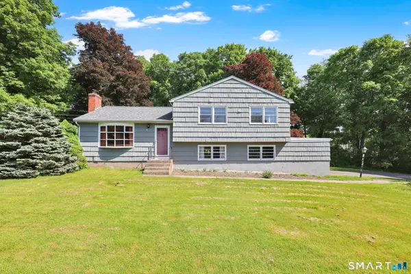4 Long View Drive, Simsbury, CT 06070