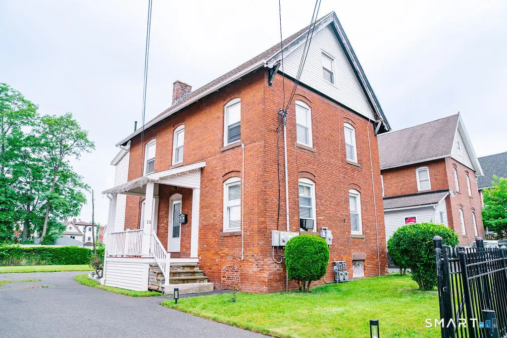 13 Warner Street, Hartford, CT 06114 - #1