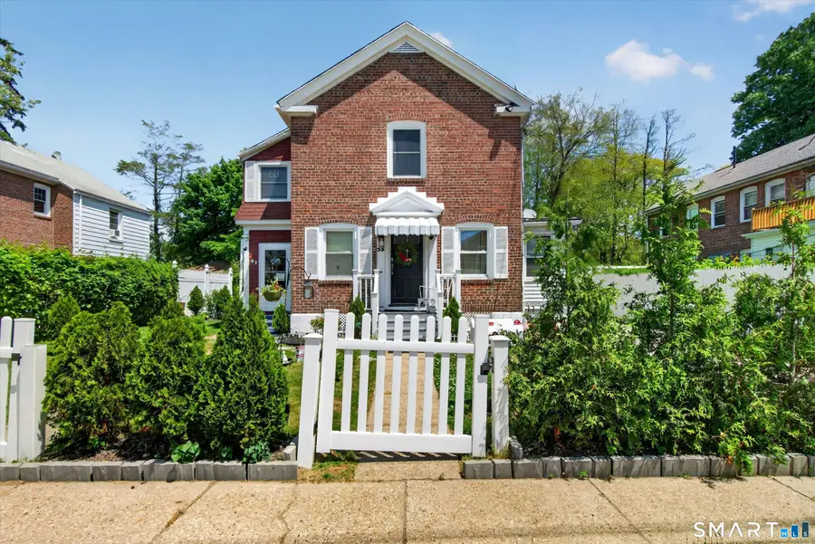 31-33 Plymouth Street, Bridgeport, CT 06610 - #2