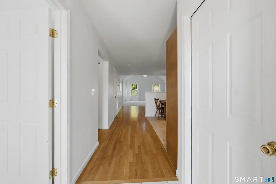 46 Elizabeth Circle #46, Newtown, CT 06482 - #3