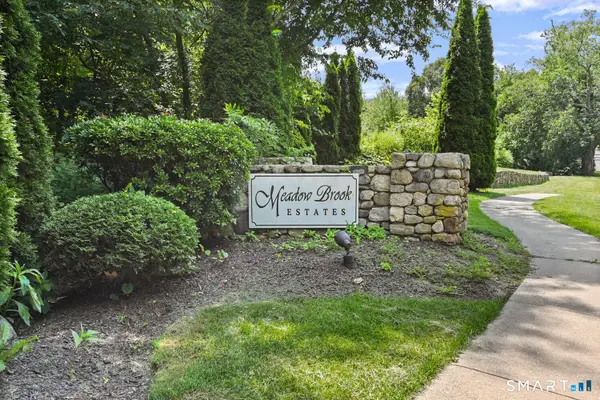 223 Meadow Brook Road #223, Oxford, CT 06478