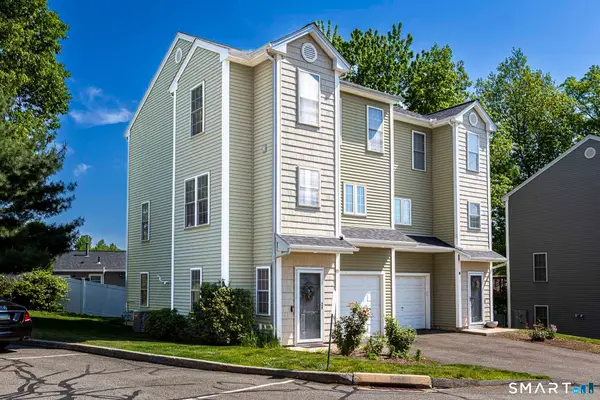 49 Quarry Farms #49, Meriden, CT 06451