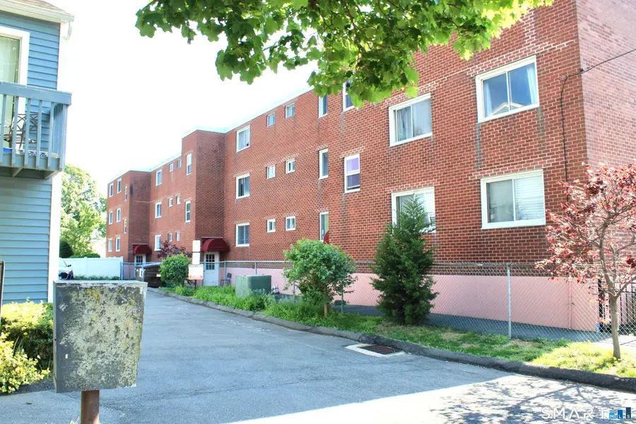 4 Van Zant Street #A2, Norwalk, CT 06855 - #2